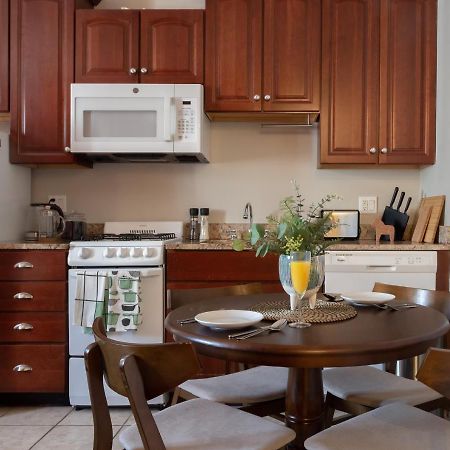 Spacious Stay Near Yale In Downtown Ню Хейвън Екстериор снимка