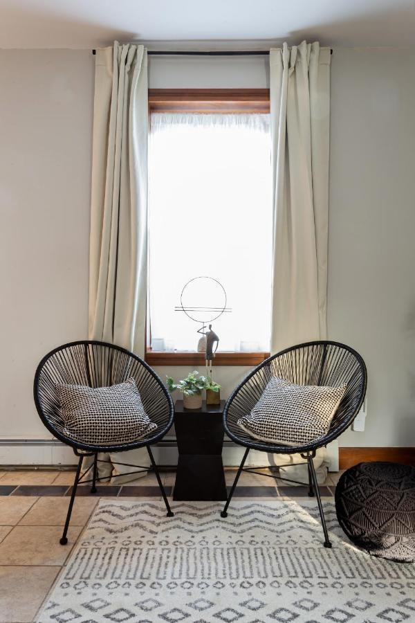 Spacious Stay Near Yale In Downtown Ню Хейвън Екстериор снимка