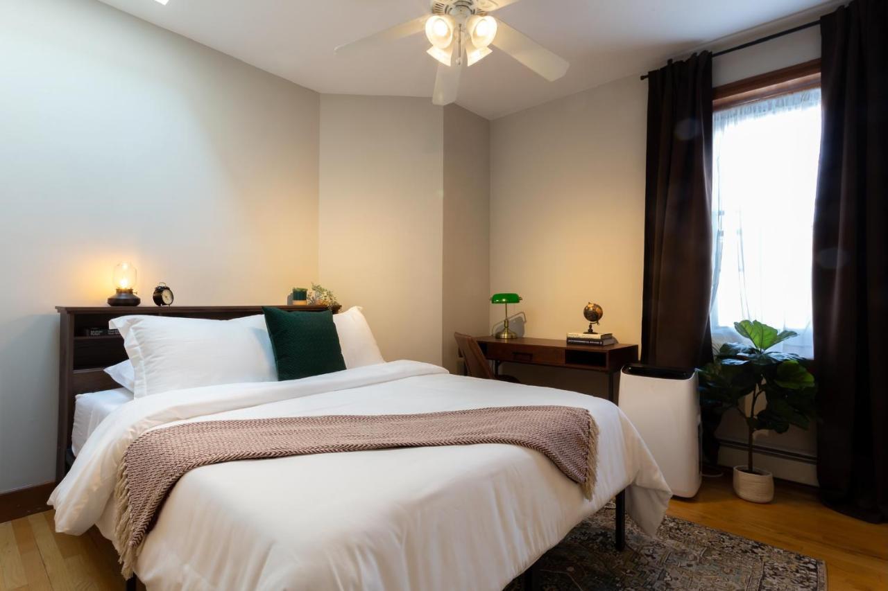 Spacious Stay Near Yale In Downtown Ню Хейвън Екстериор снимка