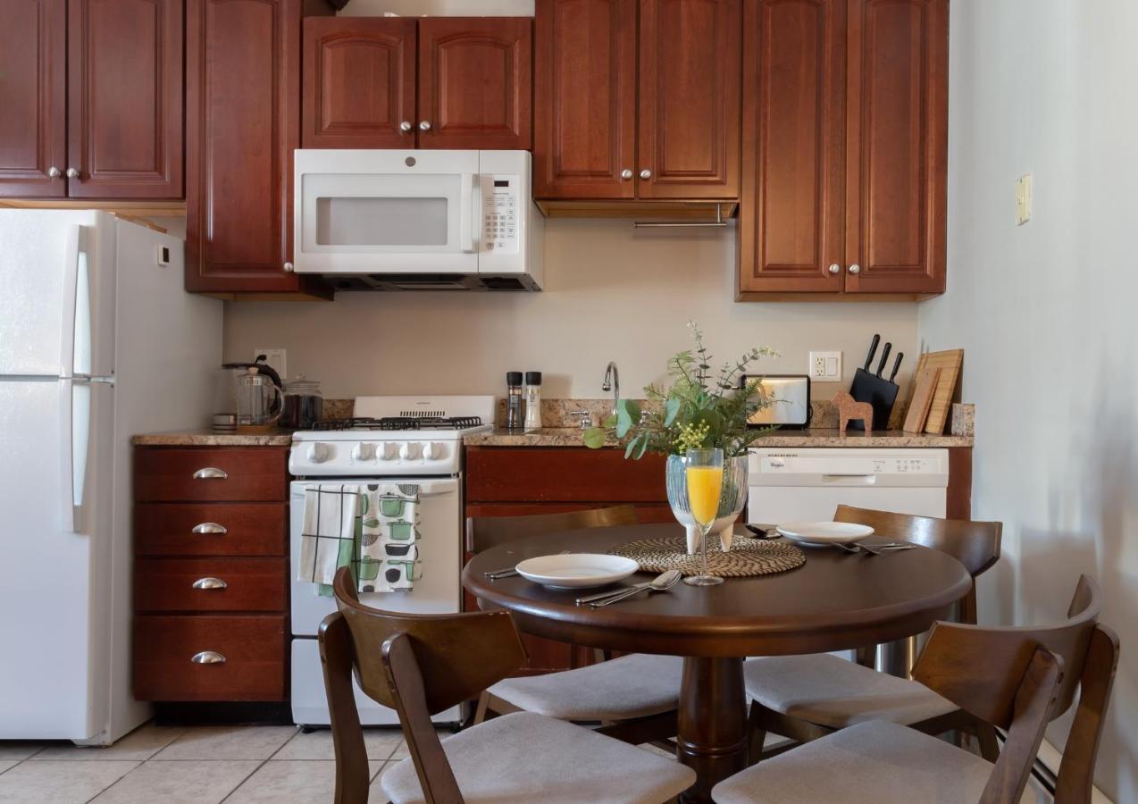 Spacious Stay Near Yale In Downtown Ню Хейвън Екстериор снимка